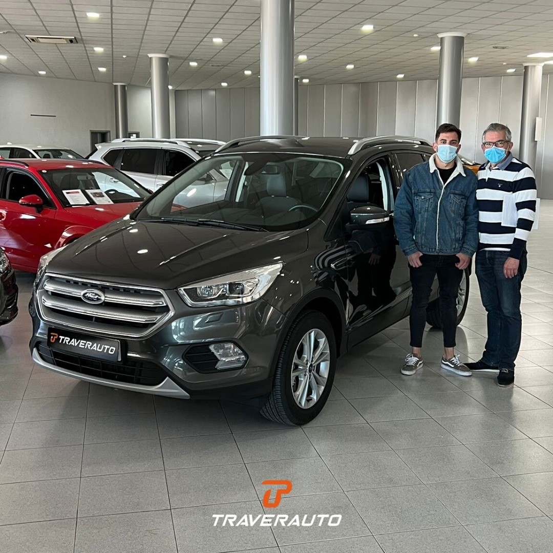 Entrega de coche a cliente en Traverauto, Riba-roja de Turia (Valencia) — Febrero 2022